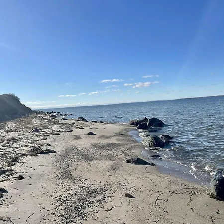 Summerhouse With Hot Tub On Langeland